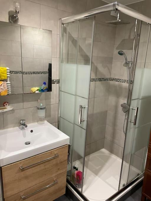 Appartement Proche Metro Villejuif La المظهر الخارجي الصورة